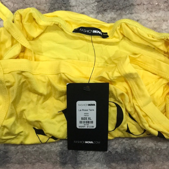 Fashion nova Halter - Picture 2 of 3